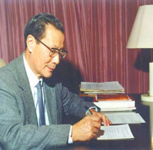 严东生.jpg