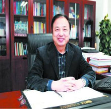 郭东华.jpg