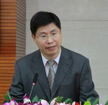 刘忠范1.jpg