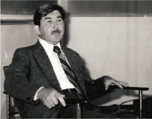 史上今日：1915年11月30日 美国化学家亨利·陶布出生