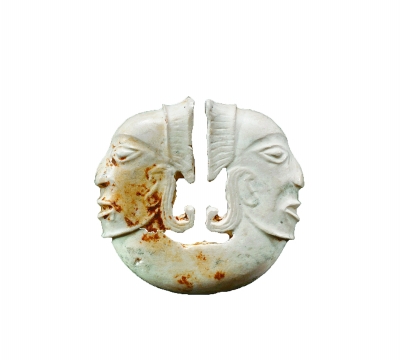 距今一万年前后的人们已经有爱美意识了